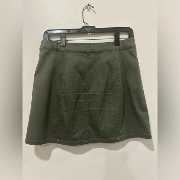 Forever 21 size Large skirt - Picture 3 of 4